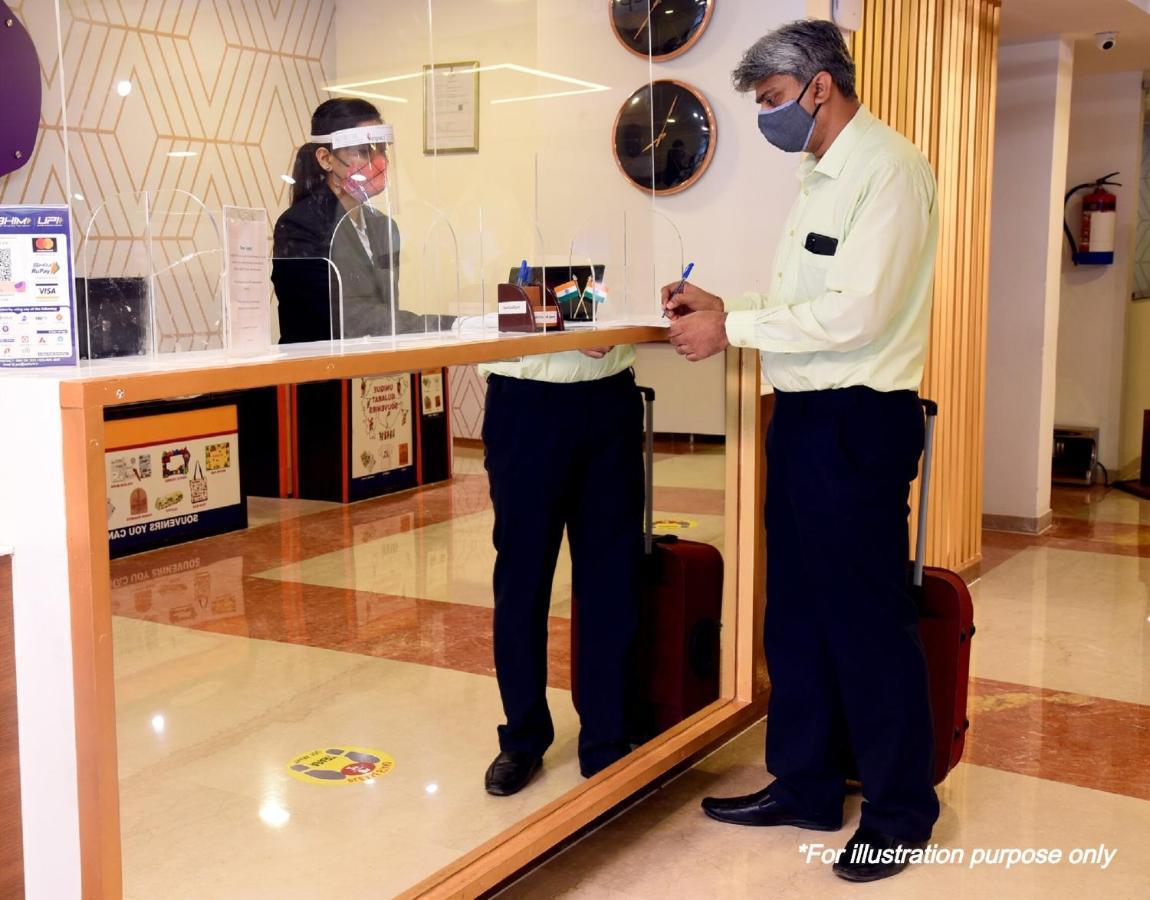 Oyo 77158 Hotel Swastik Palace Bhiwandi Екстер'єр фото