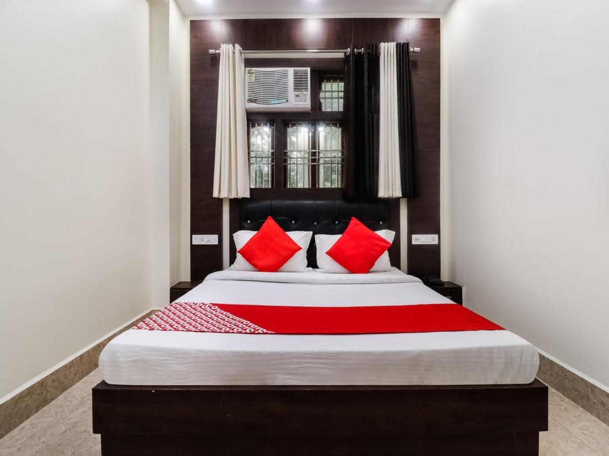 Oyo 77158 Hotel Swastik Palace Bhiwandi Екстер'єр фото
